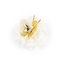 BROCHE SACHI   BLANCHE-HIVERNALE