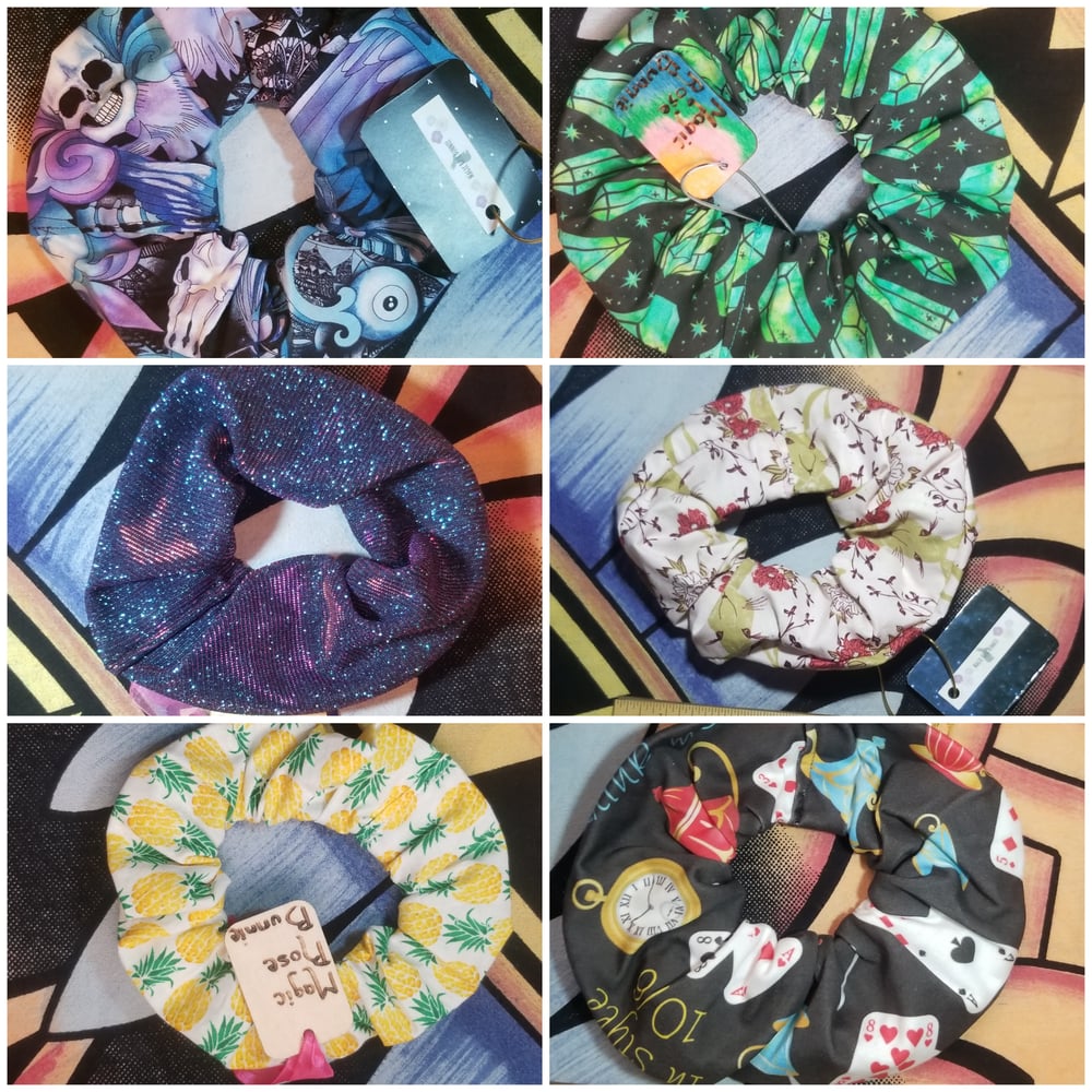 Magic Rose Bunnie Scrunchies 
