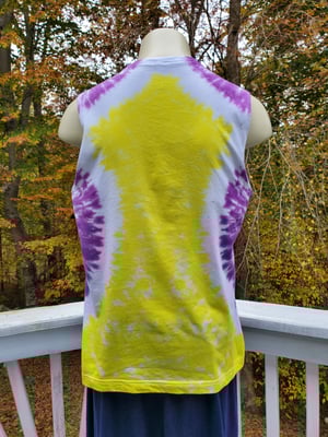 Image of Nonbinary Heart Muscle Shirt