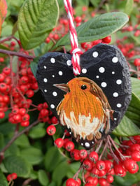 Image 2 of Snowy Robin slate heart