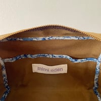 Image 3 of WAXED CANVAS WASHBAG IN TAN