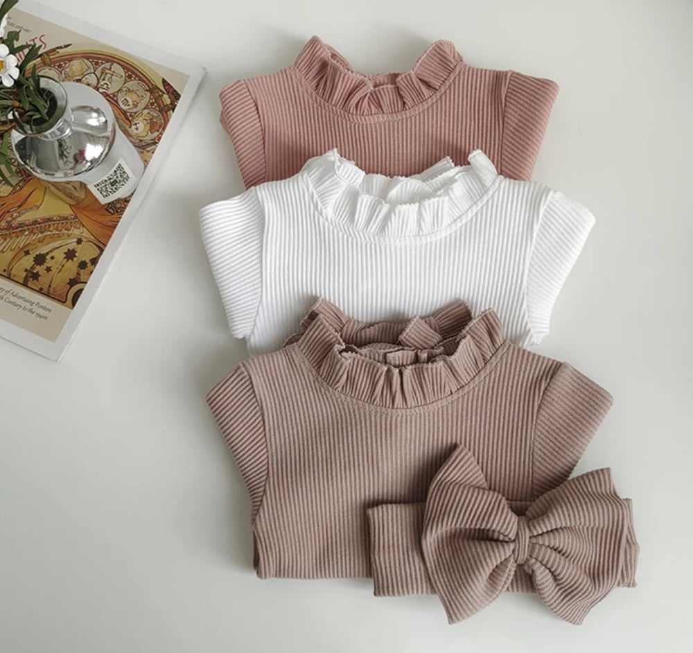 Image of Ribbed Rompers/Bow