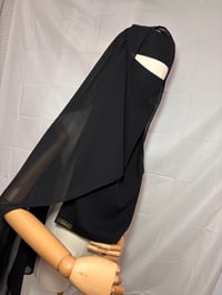 Image 2 of Salihah Niqab 