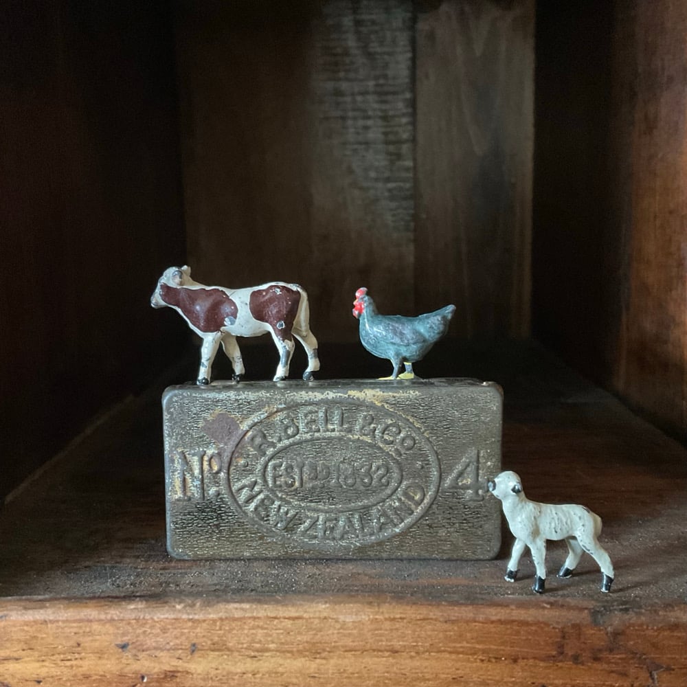 Image of Tiny Toys & Vesta Tin no.2