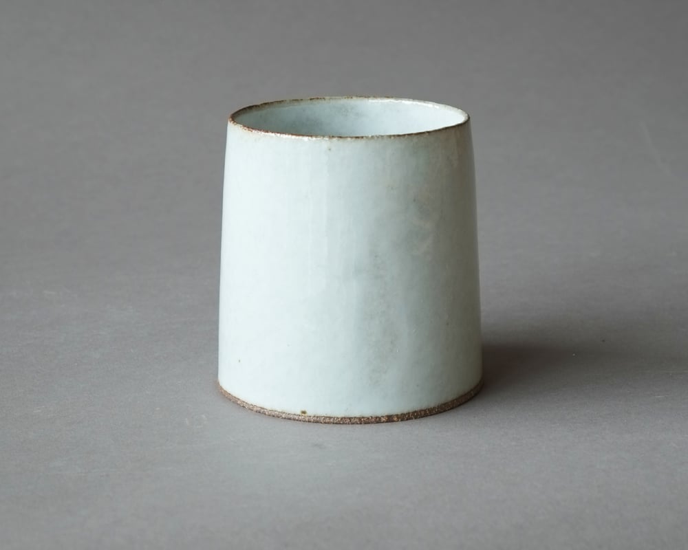 Image of White gloss cup