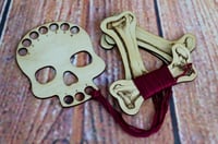 Image 3 of Deadly Notions Skull and Bones Floss Set