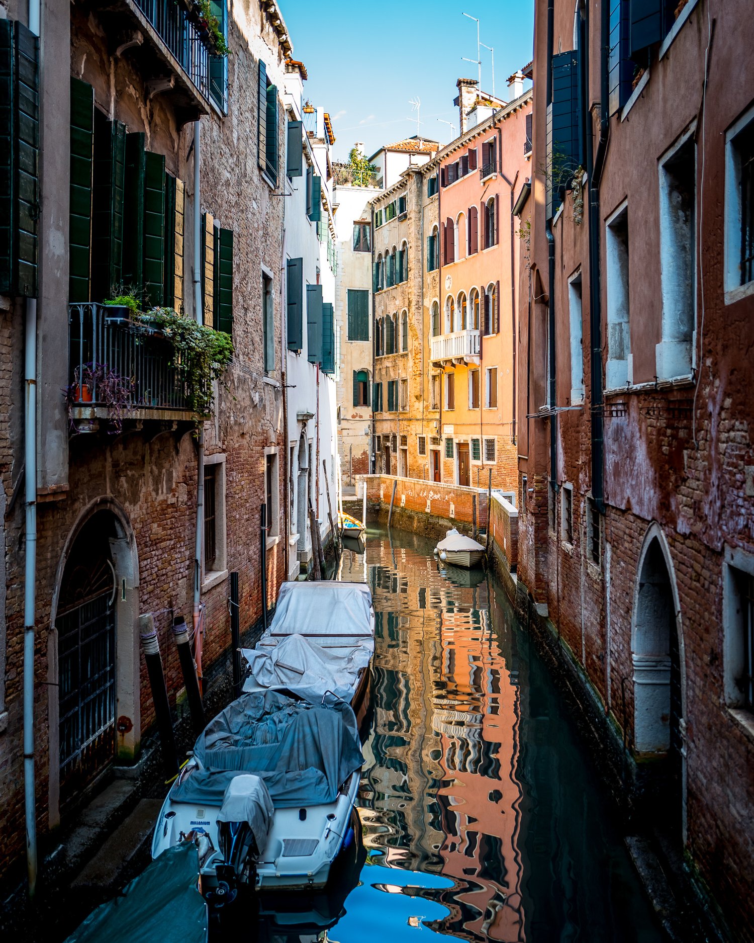 Image of Venetian Alleyway (Vertical)