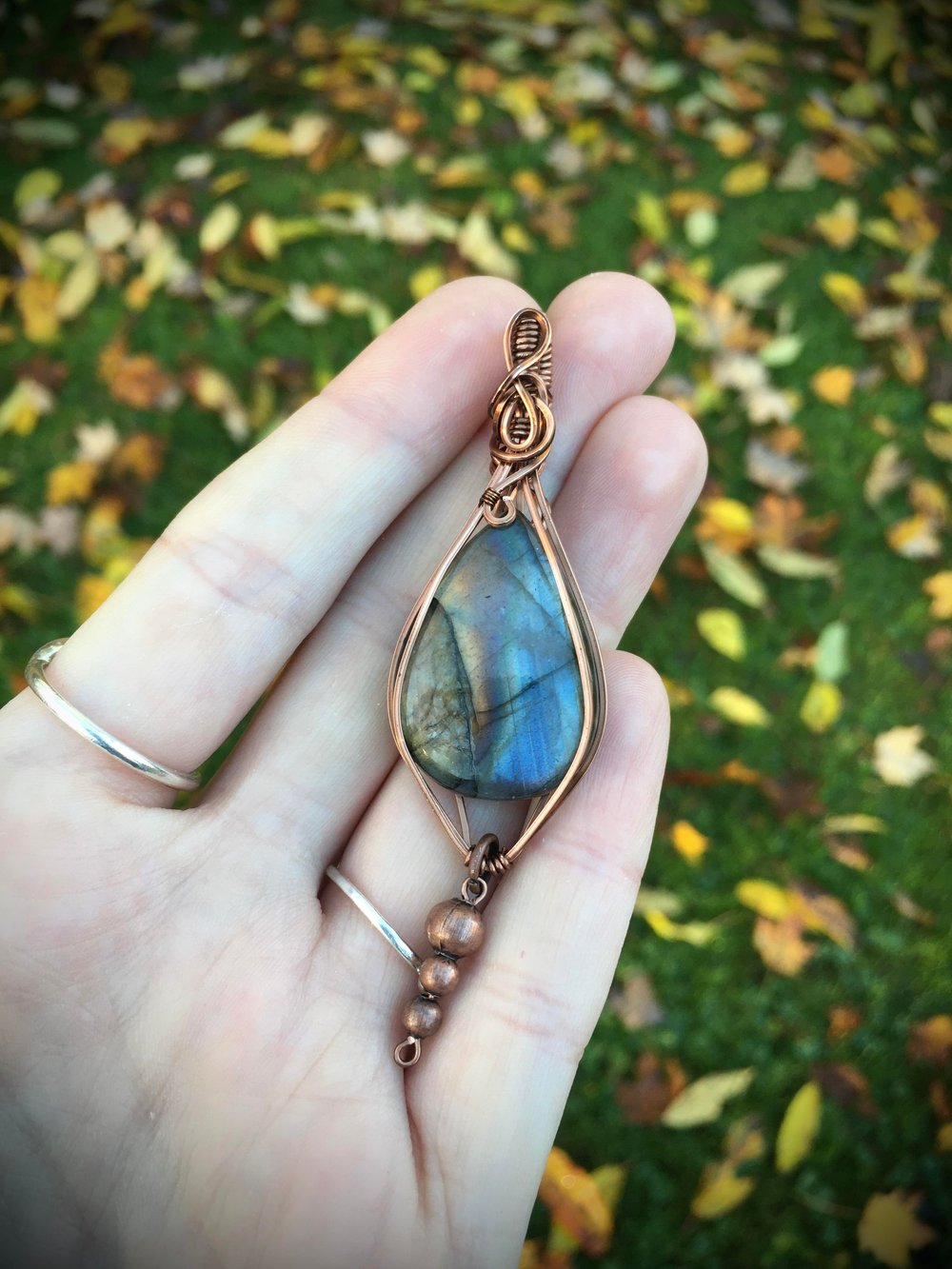 labradorite drop necklace
