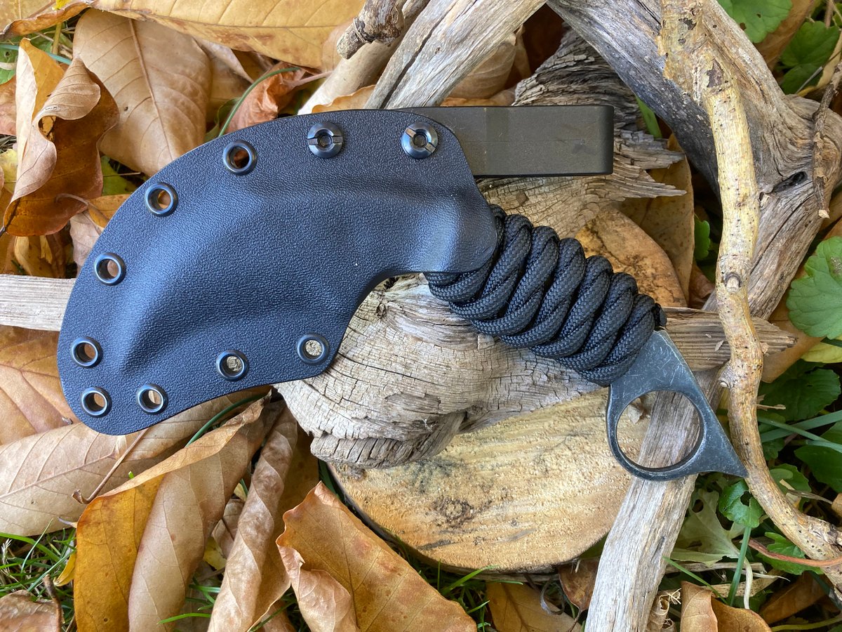 SnakeBiteBlades karambit (black out). | SnakeBiteBlades