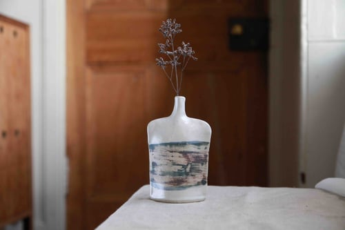 Image of Mountain Jar (Medium)