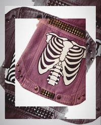 Image 5 of Got Ribs - M