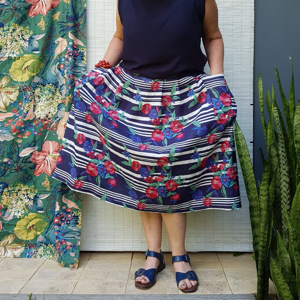 Image of Paris Linen Lola skirt