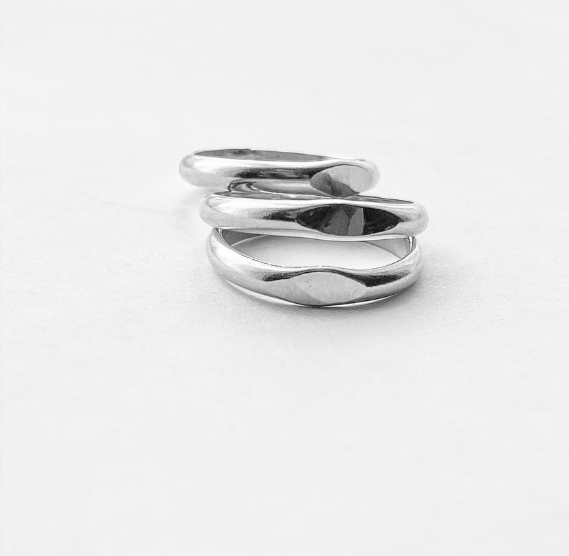 Image of DYLAN mini signet ring (SS)