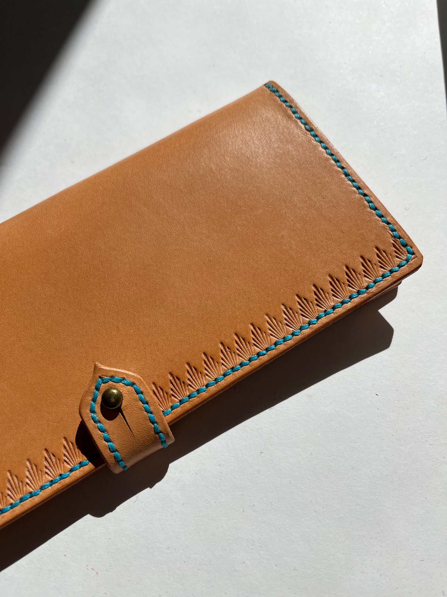 Image of Natural Italian Vachetta Long Wallet (Aqua)