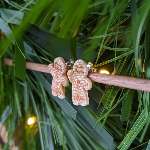 Image of Gingerbread studs