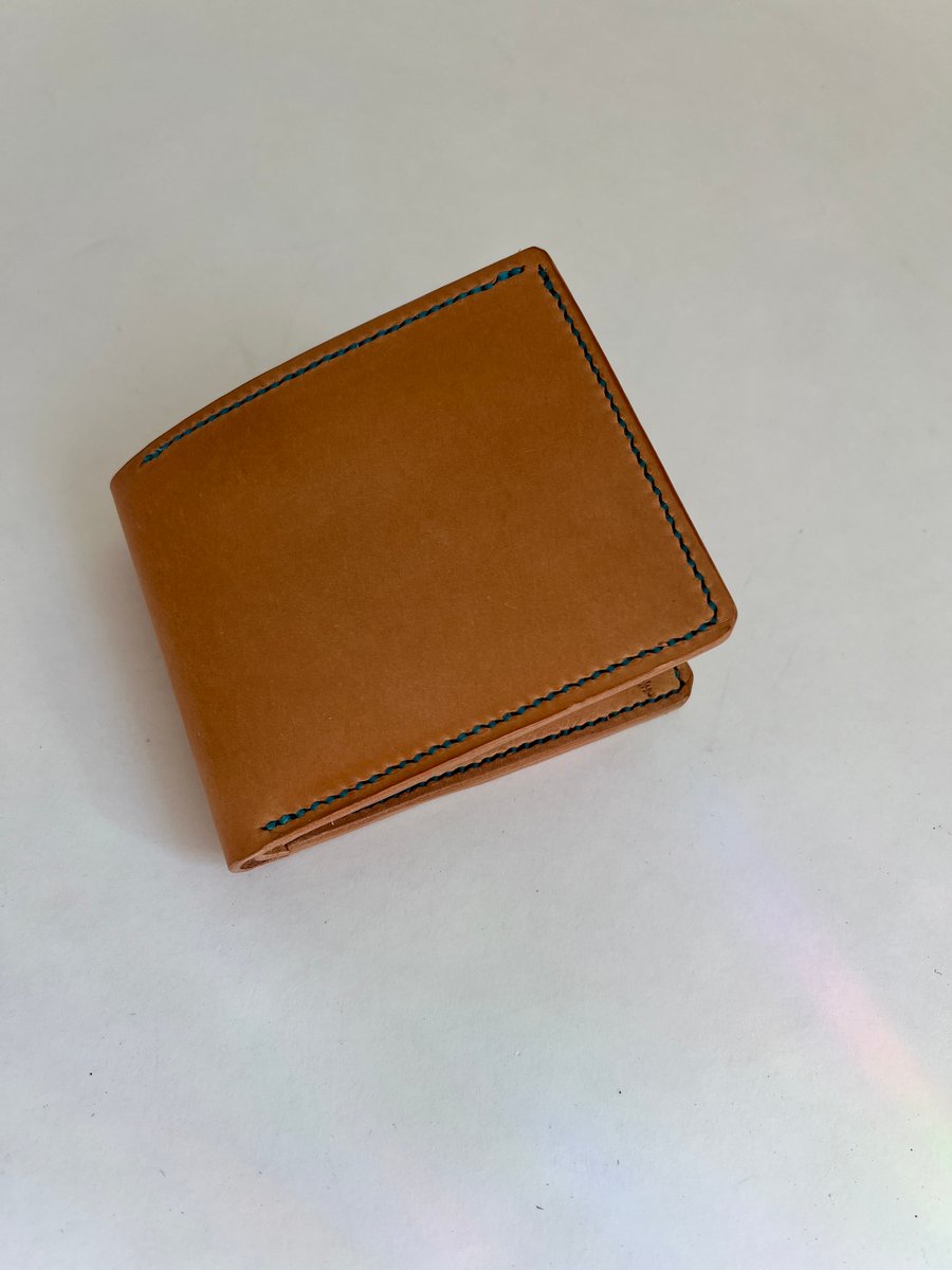 Image of Natural Vachetta Bifold 