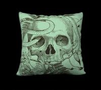 Image 1 of  Ferns With Skull (Green Smoke)