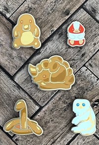 A grade - Mini bread set of 5 hard enamel pins