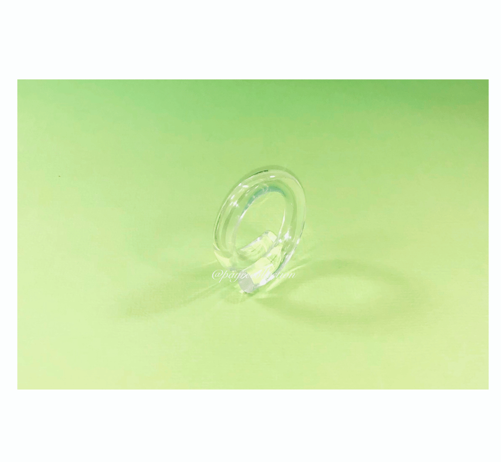 Image of LUCITE RING