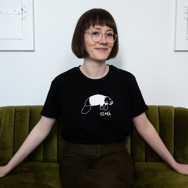 The Cloth Mana-Tee
