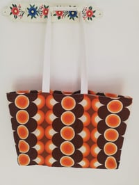 Image 2 of 70s orange groovy tote L