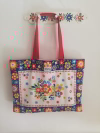 Image 1 of Flower tea towel tote XL