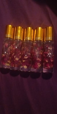 Rose lip oil