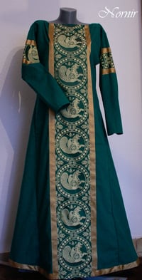 Image 3 of Green linen dress with Sasanian silk