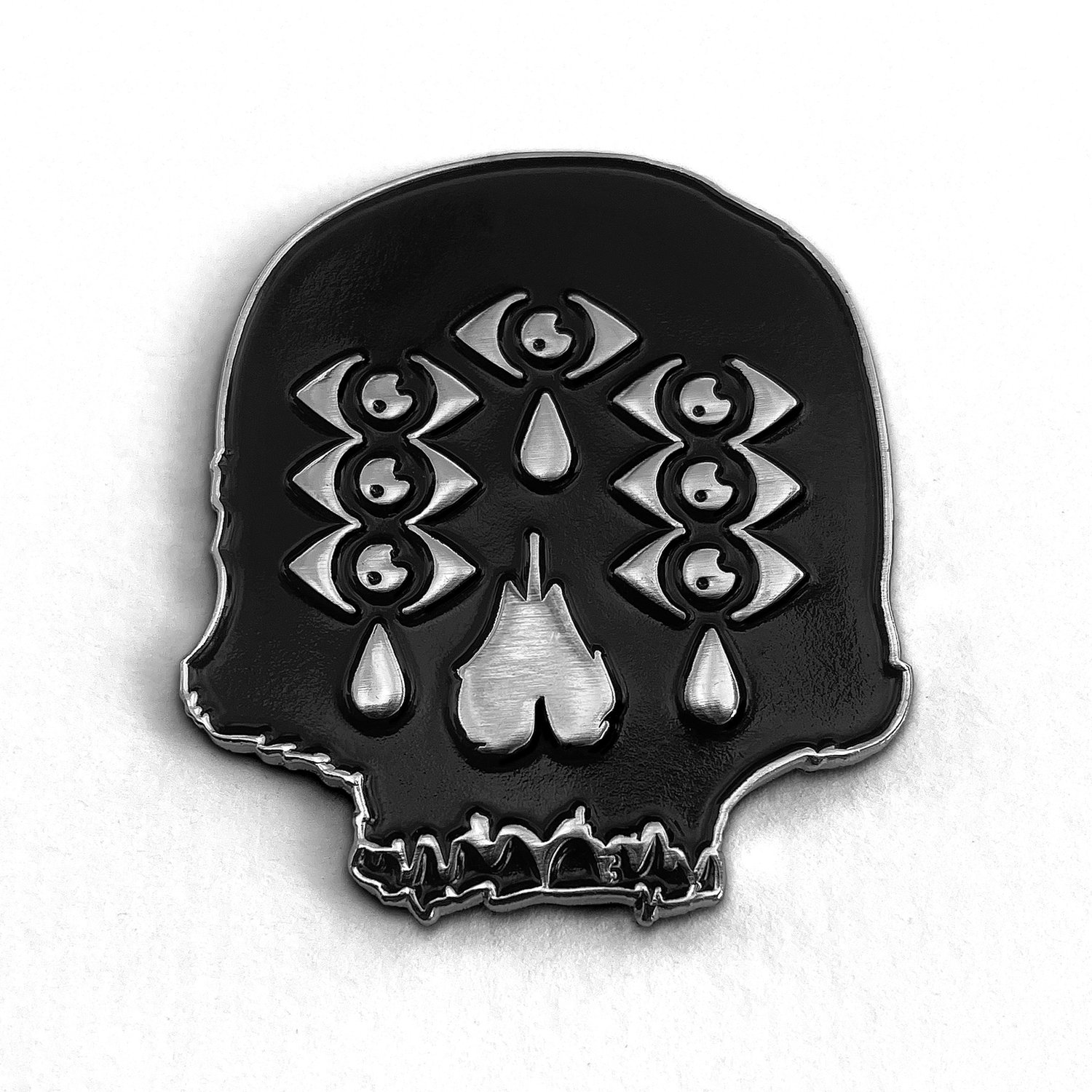 Image of Psychic Skull Pin