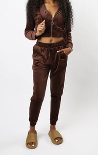 Velvet 2 Piece Set