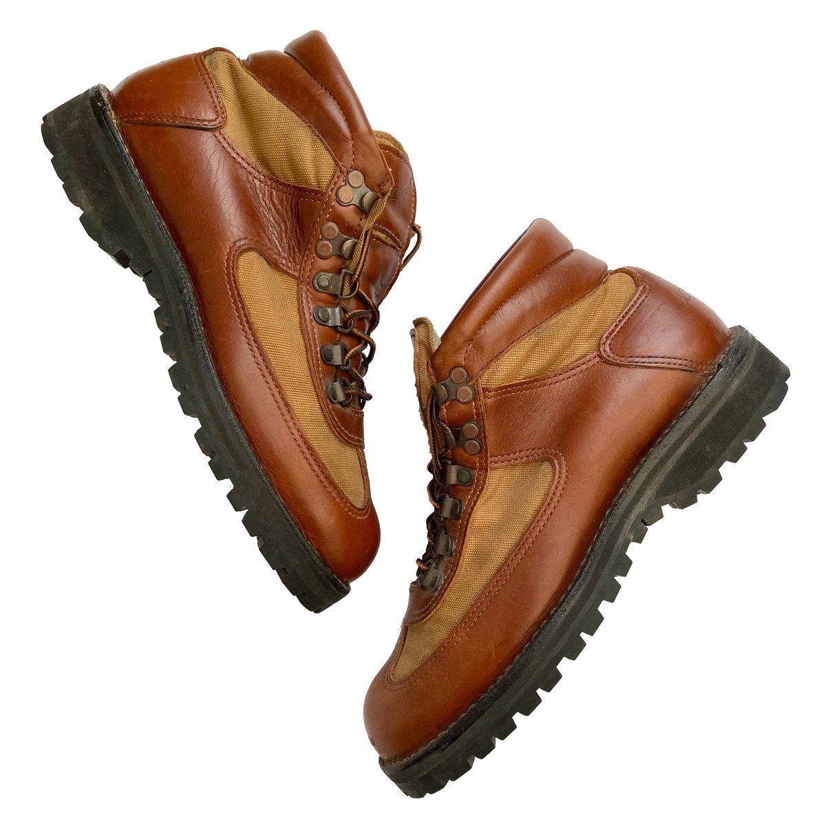 Vintage Danner x Eddie Bauer Feather Light Boots - Revival | WAY Vintage Danner x Eddie Bauer Feather Light Boots - Revival | WAY