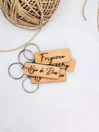 Image 2 of Uplifting Keychain / Llavero Alentador 