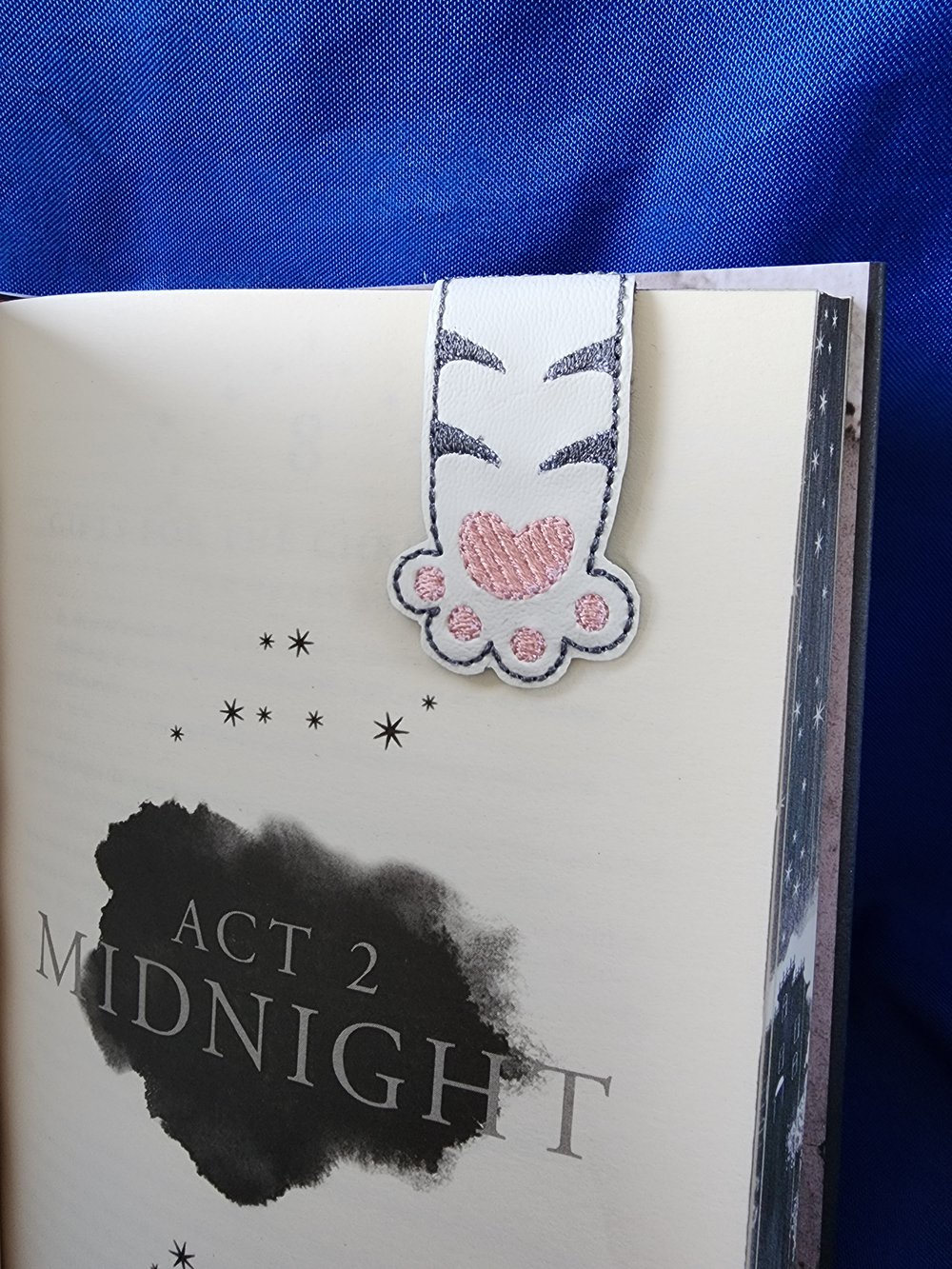 Image of Toe Bean Magnetic Bookmarks