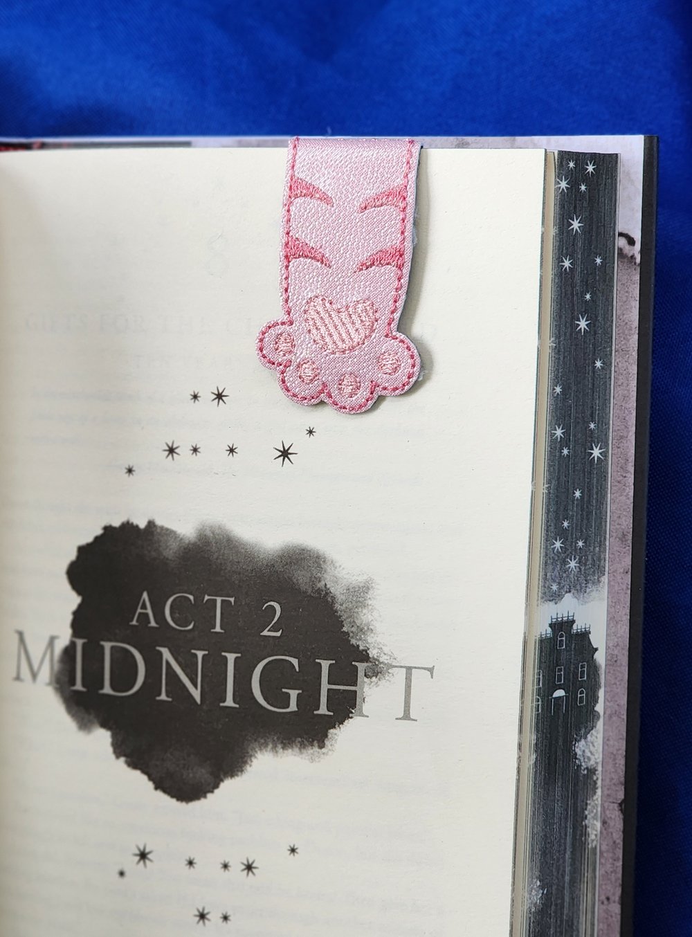 Image of Toe Bean Magnetic Bookmarks