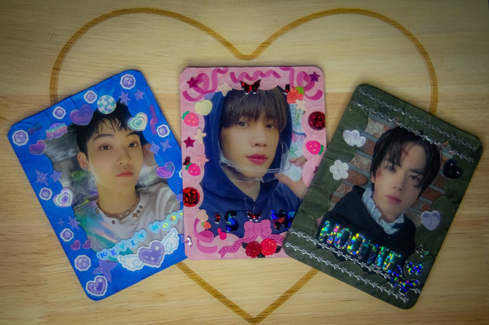 Image of kpop decorated toploaders