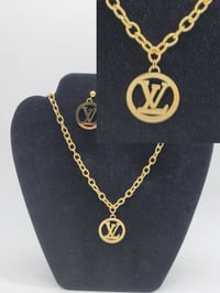 Image 2 of LV fashion Jewelry..LV