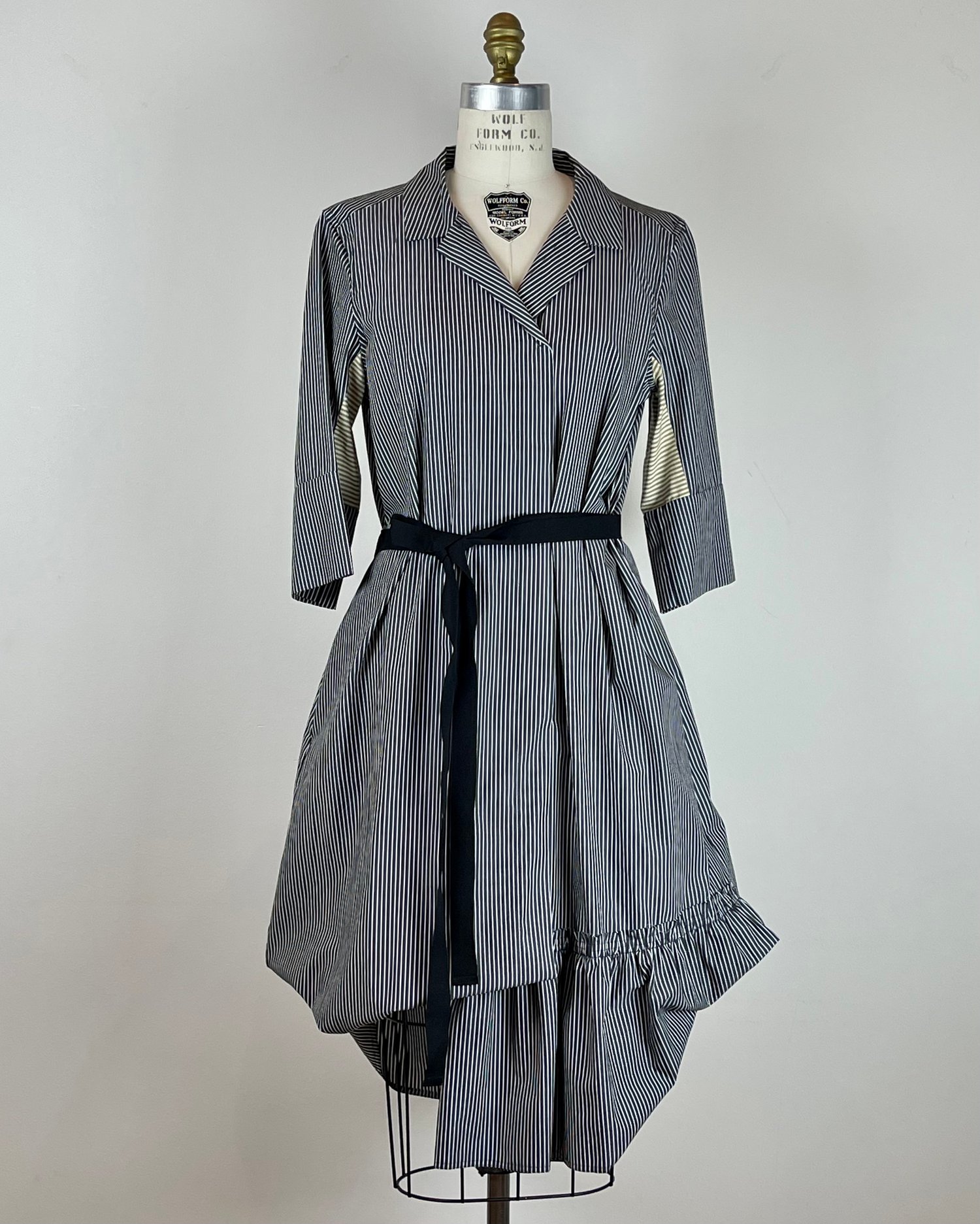 Snappy Stripey Dress / ANNA BROWN Snappy Stripey Dress / ANNA BROWN