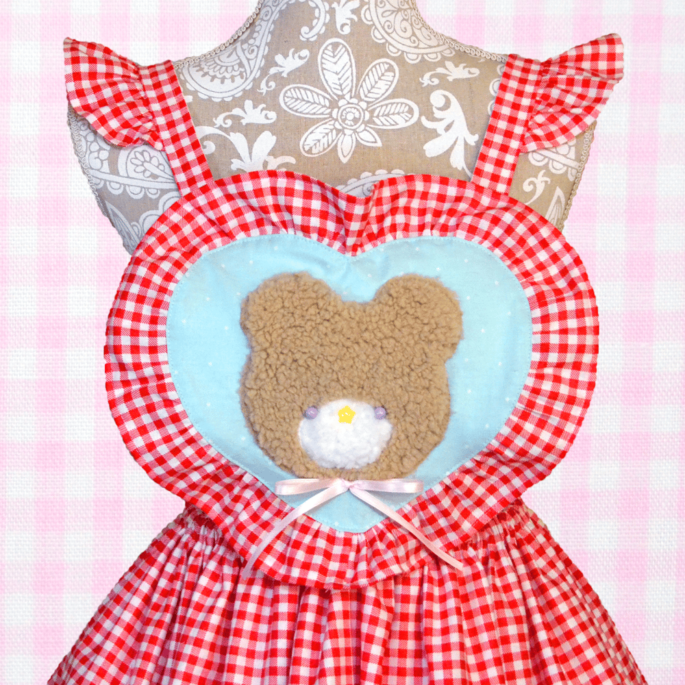 Heart Ruffle Apron Skirt: Retro Shoujo