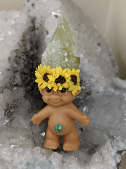 MADE TO ORDER: Green Calcite Crystal Troll Shorty with Sunflower Crown 3.5"