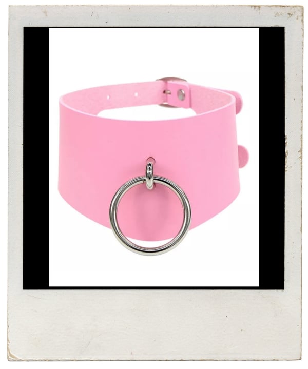 Image of "SINISTER" Chocker collar in pale pink
