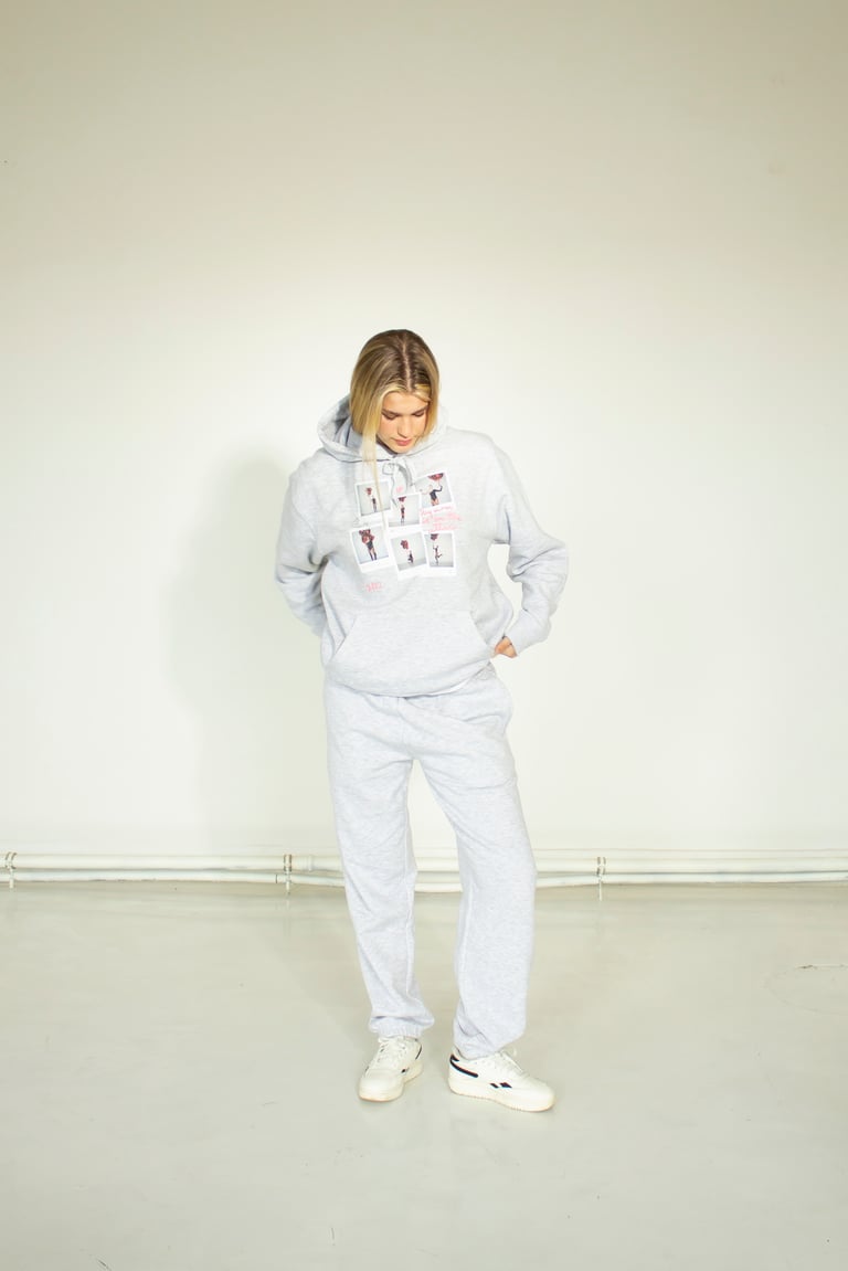 polaroid hoodie Image 4