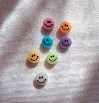 Image 2 of Smiley