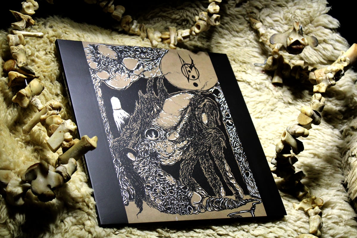 Arizmenda - Spiders Lust in the Dungeons Dust - LP | Hooded Demon