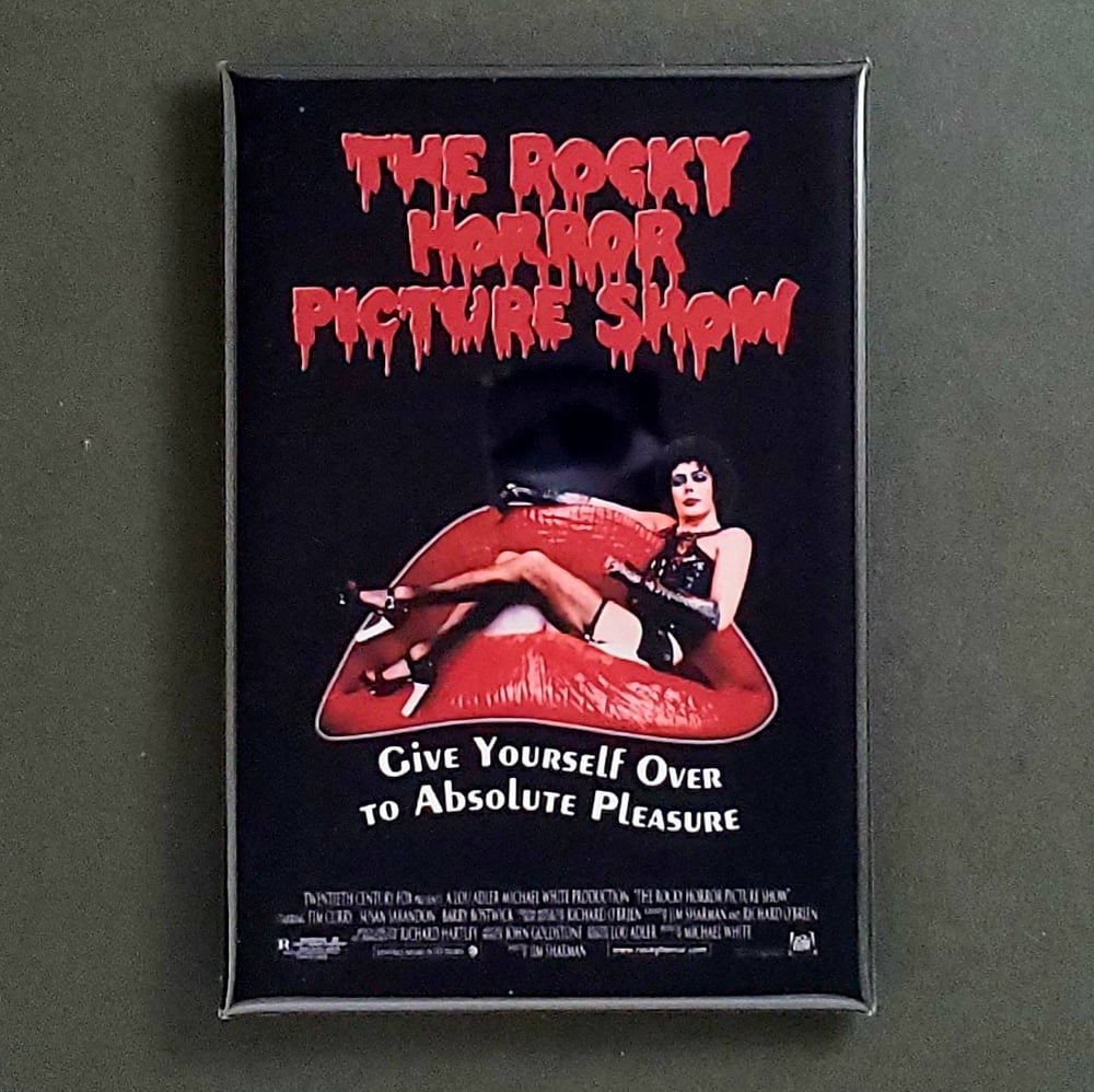 THE ROCKY HORROR PICTURE SHOW FRIDGE MAGNET / BUTTON