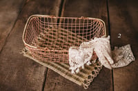 Image 3 of Colored wire basket antique