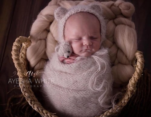 Image of Buy 3 get 4! Knitted Newborn set: wrap, bear bonnet, teddy bear