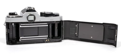 Image of Nikon FE2 35mm SLR Film Camera with 50mm F1.8 lens #914