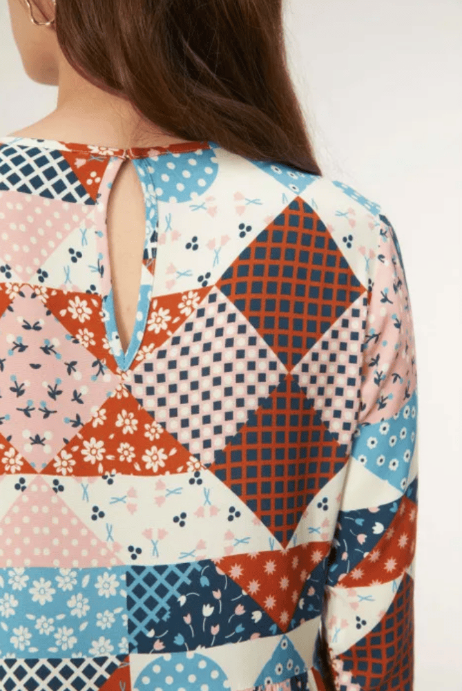 Image of AHORA 20€ ANTES 49.95€ Vestido corto Patchwork