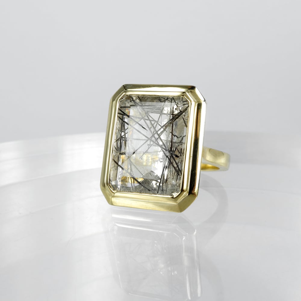 Image of Large rutilated quartz cocktail ring. PJ5968