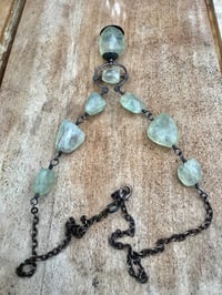 Image 5 of Underwater necklace - Prehnite stones